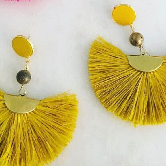 Yellow Fan Dangle Earrings - Gold Post Stud w Backs - NEW - Drop Earring - Picture 2 of 7
